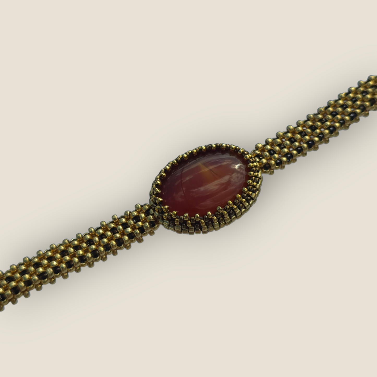 CARNELIAN GOLDEN BRACELET